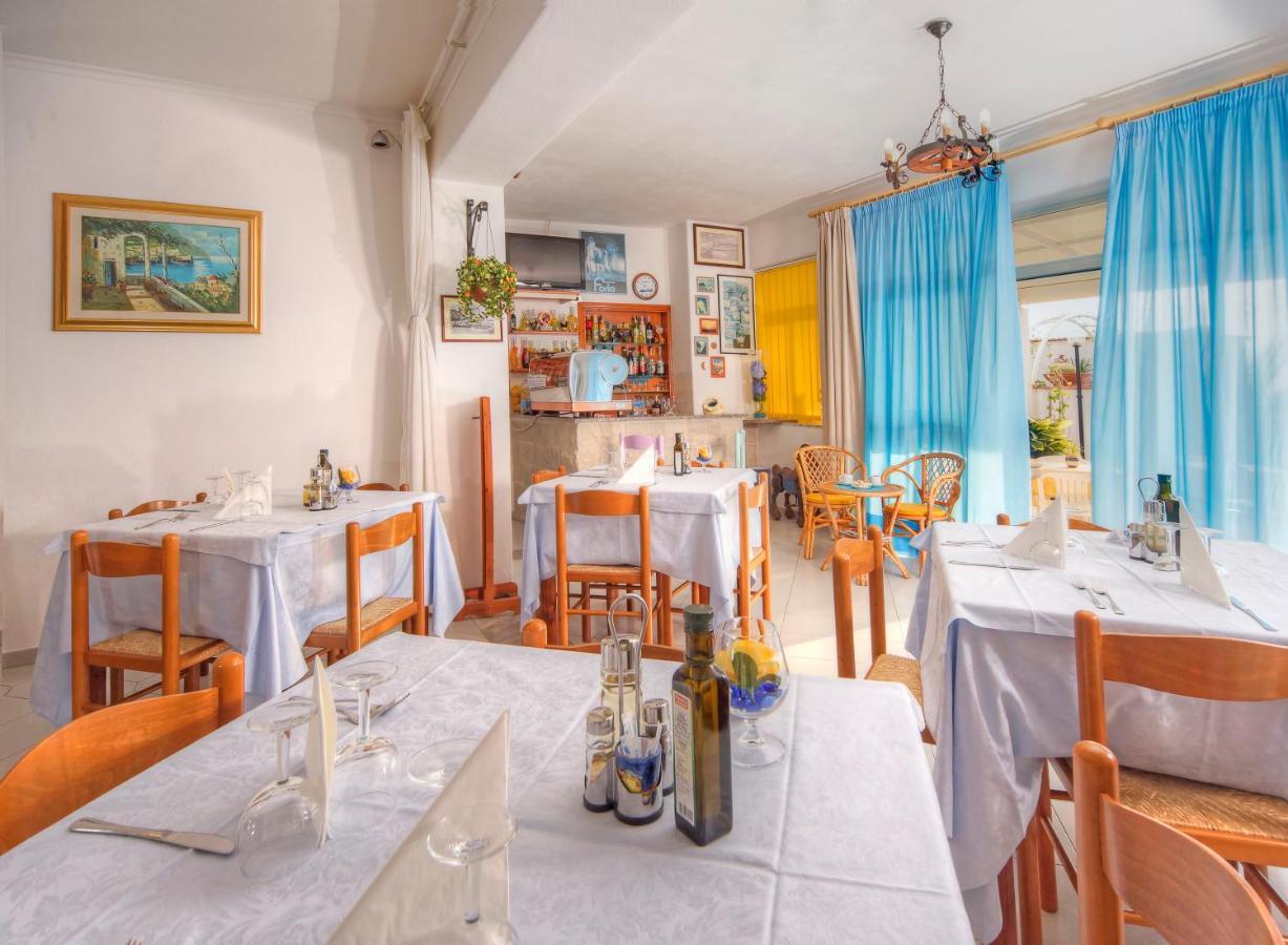 Pensione Mena Forio  Bagian luar foto