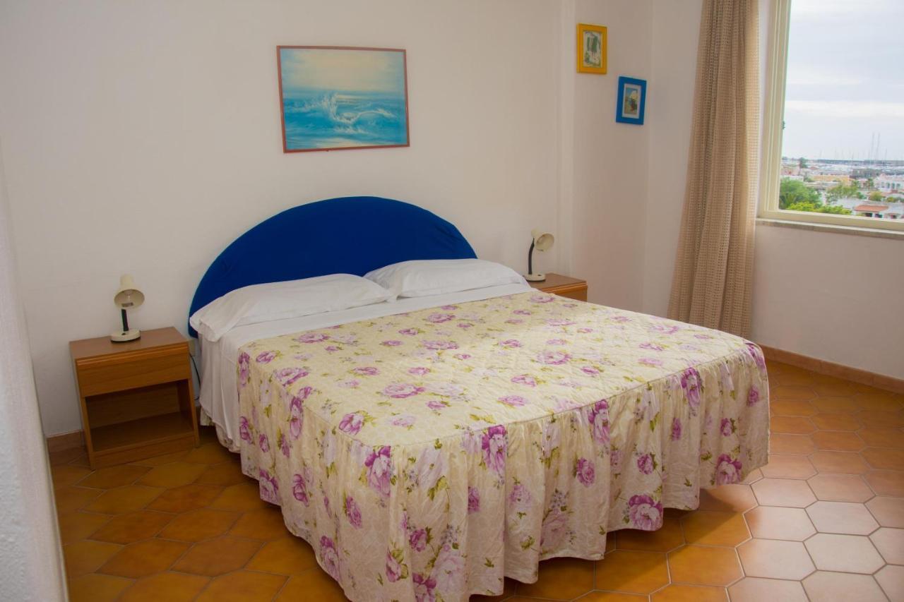 Pensione Mena Forio  Bagian luar foto